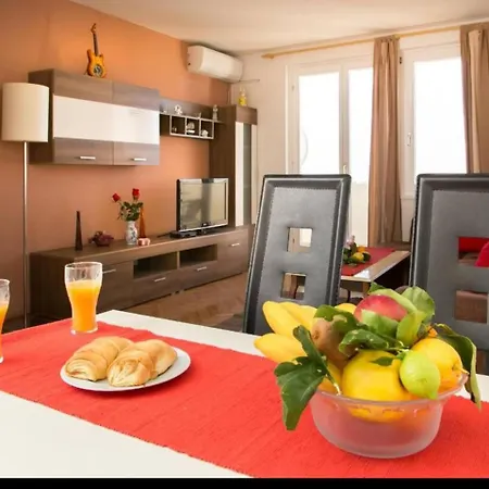Sea View Apartments- Two-bedroom With Balcony And Sea View - Zlatni... Apartamento
